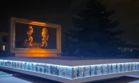 카라교즈 기념비 (Karagöz Anıtı)